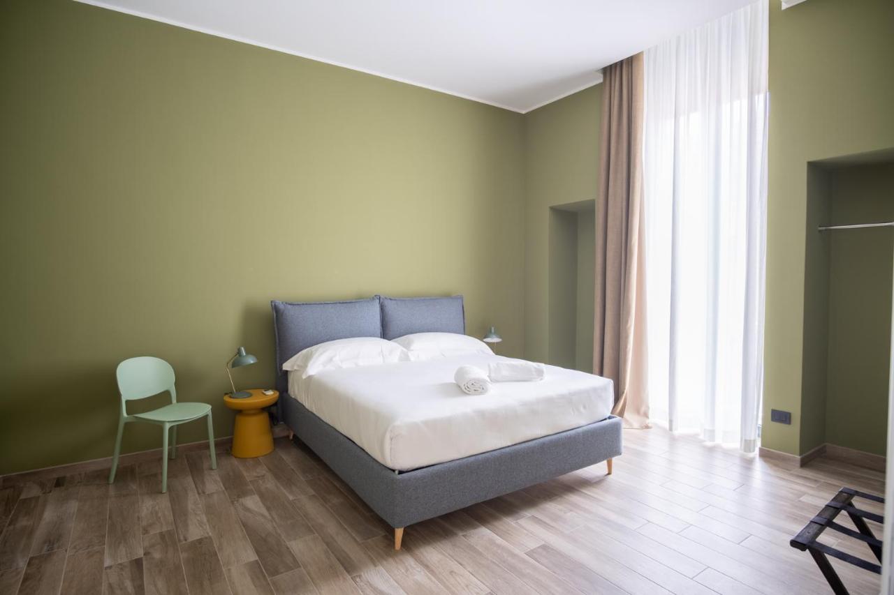 Palazzo Zippitelli Apartments Бари Экстерьер фото