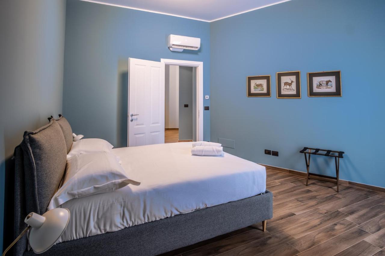 Palazzo Zippitelli Apartments Бари Экстерьер фото
